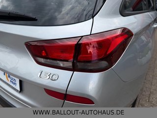 Hyundai i30 cw Trend*1.HAND*KLIMA*NAVI*SPUR*SHZ*KAMERA* - bilder 5