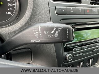 Volkswagen Polo V Cross*2.HAND*KLIMA*TEMPO*TÜV/AU NEU*SHZ* - bilder 18