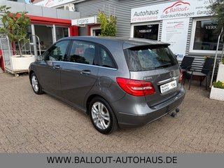 Mercedes-Benz B 180 CDI*KLIMA*NAVI*TEMPO*BI-XENON*SHZ*AHK*PDC* - foto 7