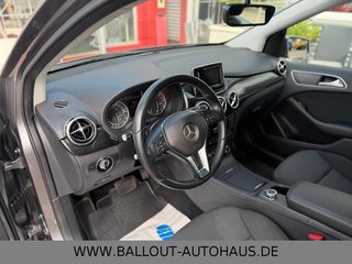 Mercedes-Benz B 180 CDI*KLIMA*NAVI*TEMPO*BI-XENON*SHZ*AHK*PDC* - foto 8