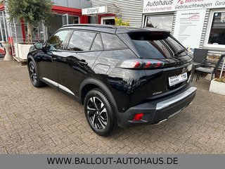 Peugeot 2008 GT*1.HAND*LED*ACC*KAMERA*DIG.COCKPIT* - photo 7