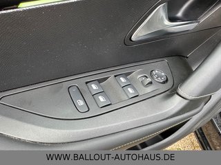 Peugeot 2008 GT*1.HAND*LED*ACC*KAMERA*DIG.COCKPIT* - photo 10