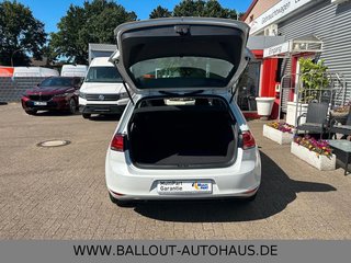 Volkswagen Golf VII Lim. Lounge*1.HAND*KLIMA*AHK*TEMP*EURO6 - bilder 5
