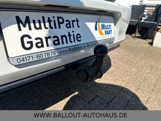 Volkswagen Golf VII Lim. Lounge*1.HAND*KLIMA*AHK*TEMP*EURO6 - bilder 11