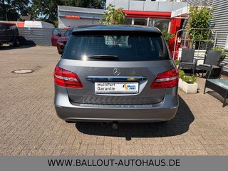 Mercedes-Benz B 180 CDI*2.HAND*KLIMA*NAVI*TEMP*AHK*SHZ*BT*PDC* - foto 6