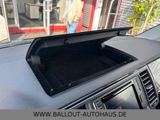 Volkswagen T6 Multivan Highline 4Motion*1.HAND*AHK*TISCH*AC - bilder 18