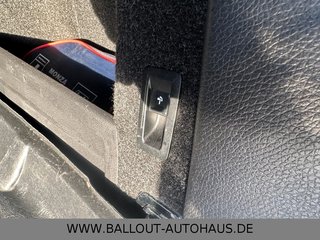 Volkswagen Passat Variant Highline*KLIMA*NAVI*TEMP*AHK*XENO - bilder 8