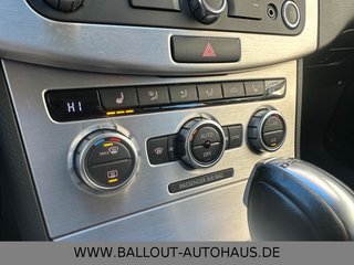 Volkswagen Passat Variant Highline*KLIMA*NAVI*TEMP*AHK*XENO - bilder 14