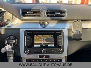 Volkswagen Passat Variant Highline*KLIMA*NAVI*TEMP*AHK*XENO - bilder 17