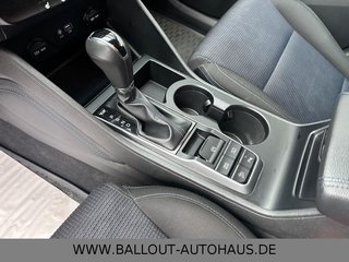 Hyundai TUCSON 2WD*1.HAND*KLIMA*NAVI*TEMP*KAMERA*SHZ*EU6 - bilder 3