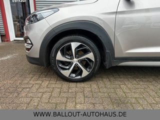 Hyundai TUCSON 2WD*1.HAND*KLIMA*NAVI*TEMP*KAMERA*SHZ*EU6 - bilder 11