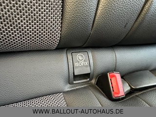 Mercedes-Benz C 250 Lim.CGI*NAVI*LED*TOT*SPUR*AHK*TEMPO* - foto 18