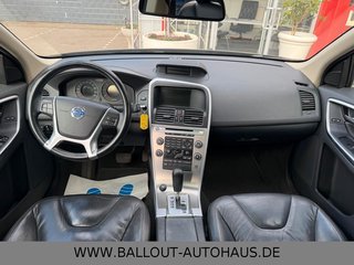 Volvo XC 60 Momentum AWD*PANO*KLIMA*NAVI*AHK* - bilder 8