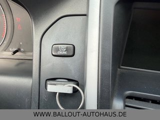 Volvo XC 60 Momentum AWD*PANO*KLIMA*NAVI*AHK* - bilder 19