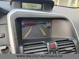 Volvo XC 60 Momentum AWD*PANO*KLIMA*NAVI*AHK* - bilder 20