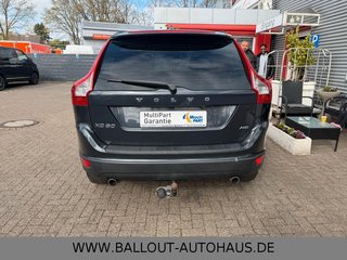 Volvo XC 60 Momentum AWD*PANO*KLIMA*NAVI*AHK* - bilder 6