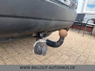 Volvo XC 60 Momentum AWD*PANO*KLIMA*NAVI*AHK* - bilder 9