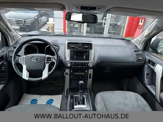 Toyota Land Cruiser 2.HAND*KLIMA*AHK*TEMP*XENON*4X4*SHZ - photo 6