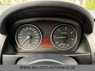 BMW X1 18 d xDrive*KLIMA*NAVI*LEDER*BI-XENON*TEMPO* - bilder 12