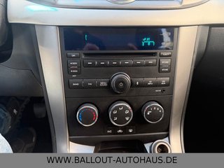 Chevrolet Captiva 2.4 LS 2WD*1.HAND*KLIMA*AHK*TÜV/AU NEU* - foto 13