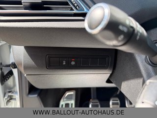 Peugeot 308 SW Allure*2.HAND*PANO*GT*NAVI*AHK*SPUR*TOT* - foto 3