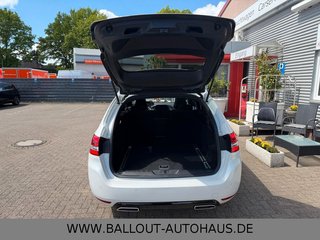 Peugeot 308 SW Allure*2.HAND*PANO*GT*NAVI*AHK*SPUR*TOT* - foto 8