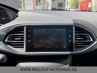 Peugeot 308 SW Allure*2.HAND*PANO*GT*NAVI*AHK*SPUR*TOT* - foto 17