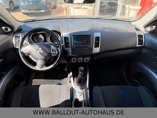 Mitsubishi Outlander 2.4 Intense*KLIMA*TEMPO*AHK*KEY* - foto 6