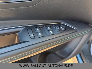 Peugeot 3008 Active*2.HAND*AHK*SPUR*TOT*KEY*VITUEL*LED* - foto 2