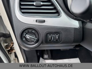 Fiat Freemont Black AWD*7-SITZER*KLIMA*CAM*AHK*TEMP* - bilder 4