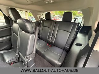 Fiat Freemont Black AWD*7-SITZER*KLIMA*CAM*AHK*TEMP* - bilder 9