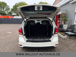 Fiat Freemont Black AWD*7-SITZER*KLIMA*CAM*AHK*TEMP* - bilder 11
