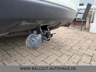 Fiat Freemont Black AWD*7-SITZER*KLIMA*CAM*AHK*TEMP* - bilder 12