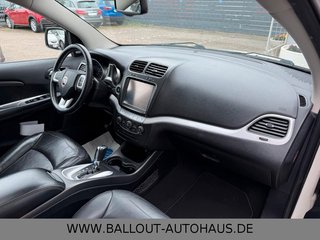 Fiat Freemont Black AWD*7-SITZER*KLIMA*CAM*AHK*TEMP* - bilder 14