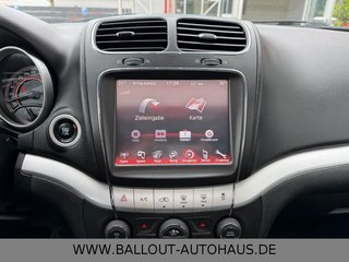 Fiat Freemont Black AWD*7-SITZER*KLIMA*CAM*AHK*TEMP* - bilder 20