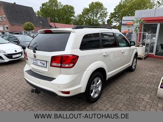 Fiat Freemont Black AWD*7-SITZER*KLIMA*CAM*AHK*TEMP* - bilder 5