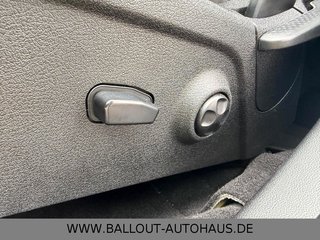 Fiat Freemont Black AWD*7-SITZER*KLIMA*CAM*AHK*TEMP* - bilder 10