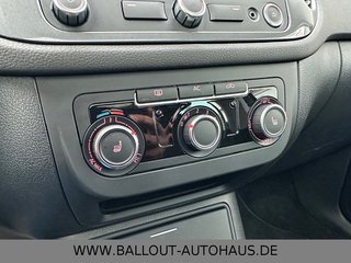 Volkswagen Tiguan Sport & Style 4X4*2.HAND*PANO*NAVI*AHK* - bilder 14