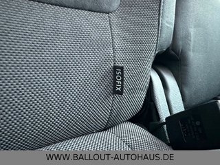 Volkswagen Tiguan Sport & Style 4X4*2.HAND*PANO*NAVI*AHK* - bilder 17