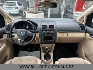 Volkswagen Touran Highline*2.HAND*TEMPO*NAVI*SHZ*GARANTIE* - photo 2