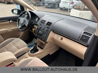 Volkswagen Touran Highline*2.HAND*TEMPO*NAVI*SHZ*GARANTIE* - photo 5