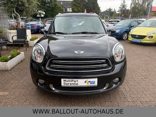 MINI Cooper Countryman*2.HAND*NAVI*PANO*KLIMA*TEMPO* - bilder 3