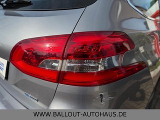 Peugeot 308 SW Allure*2.HAND*KLIMA*NAVI*TEMP*AHK*LED*SHZ - bilder 6