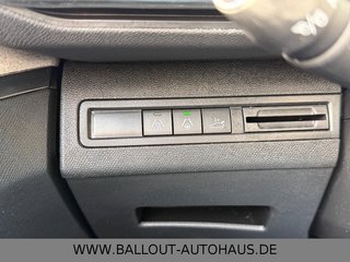 Peugeot 5008 GT*1.HAND*KLIMA*NAVI*PAN*SPUR*TOT*CAM*FOCAL - foto 26