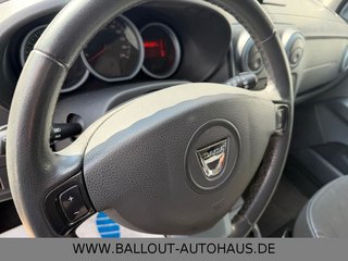 Dacia Lodgy Stepway*2.HAND*KLIMA*NAVI*TEMPO*AHK*CAM* - bilder 1
