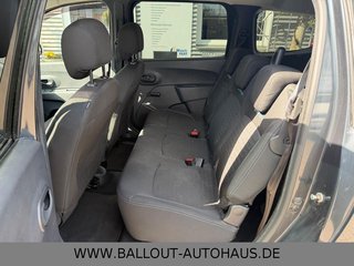 Dacia Lodgy Stepway*2.HAND*KLIMA*NAVI*TEMPO*AHK*CAM* - bilder 3