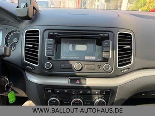 Volkswagen Sharan*2.HAND*PANO*KLIMA*XENON*7SITZER*TEMPO* - bilder 25