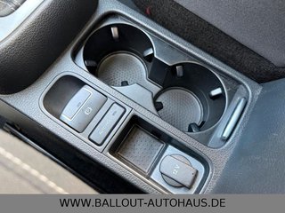 Volkswagen Sharan*2.HAND*PANO*KLIMA*XENON*7SITZER*TEMPO* - bilder 26