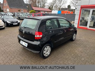 Volkswagen Fox 1,2 Color*2.HAND*KLIMA*TÜV/AU NEU*GARANTIE* - bilder 5