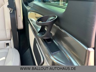 Mercedes-Benz V 300 EXCLUSIVE EDITION 4MATIC*1.HAND*PANO*AHK* - photo 2